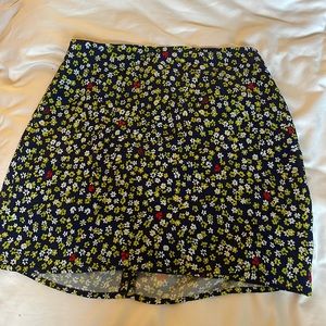 Aritzia Bobby Skirt